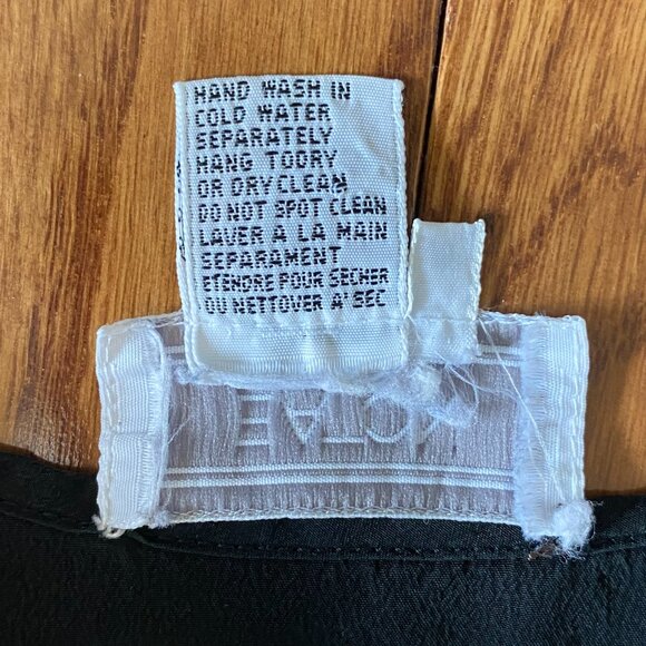 100% Silk Vintage Black Tank Top Blouse Minimalist Classic Staple 90s Faded - Picture 9 of 9